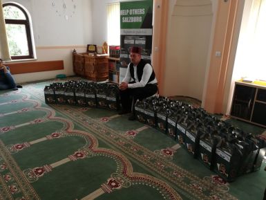HO Help Others podijelio 115 bajramskih paketića u našem džematu