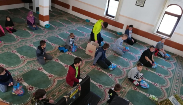 Ramazanski paketići za polaznike mekteba