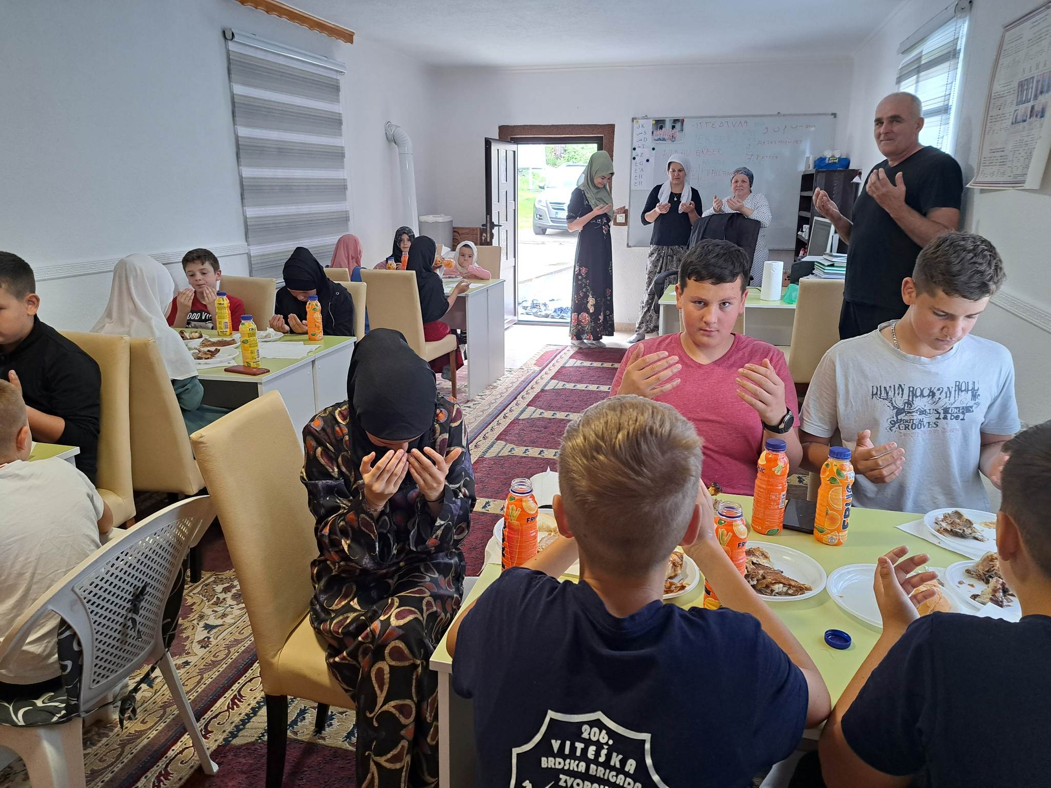 Kurban za mekteblije od Adija i Amre Jakeškić